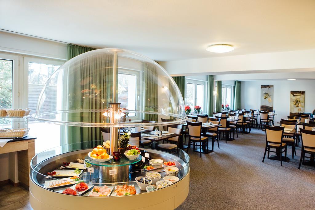 Hotel Astoria Бон Екстериор снимка